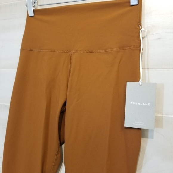 {S} NWT Everlane ReNew The Perform Legging Amber Regular Length - Picture 6 of 8